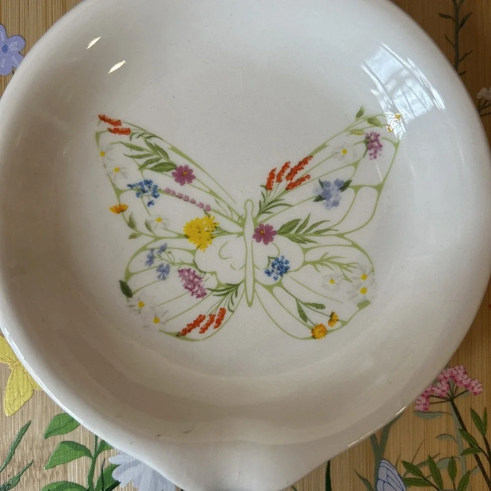 New Dolly Parton Wildflower Spring Collection- Floral Butterfly Spoon Rest‎